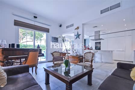 3 Bedroom Villa for Sale in The Springs, Dubai - Type 1E | Upgraded | Fountain Lake View 3 Bedroom Villa for Sale in The Springs, Dubai - Type 1E | Upgraded | Fountain Lake View
