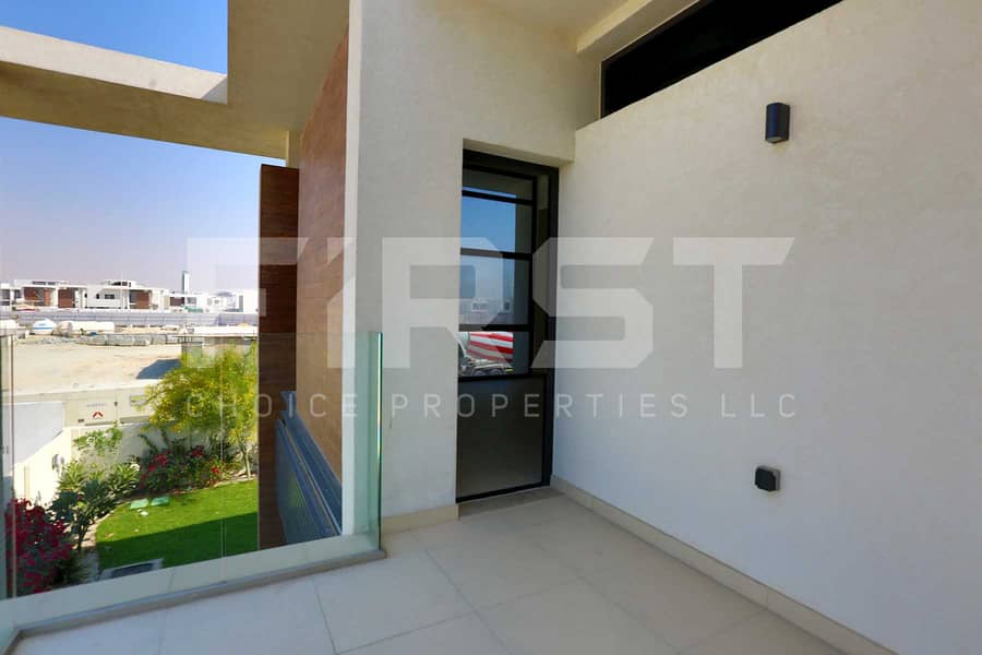 30 Internal Photo of 4 Bedroom Villa in West Yas Yas Island Abu Dhabi U. A (7). jpg