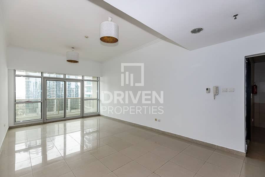 Near to Metro and Lake View with Balcony | VOT
