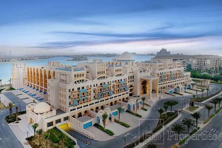 1 Bedroom Apartment for Rent in Palm Jumeirah, Dubai - Mesmerizing Sea Views | Private Beach Access