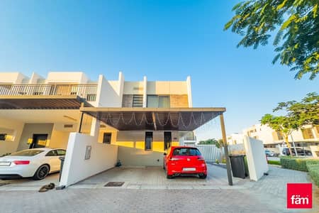 3 Bedroom Townhouse for Sale in DAMAC Hills 2 (Akoya by DAMAC), Dubai - CORNER VILLA , near entrance, biggest layout.