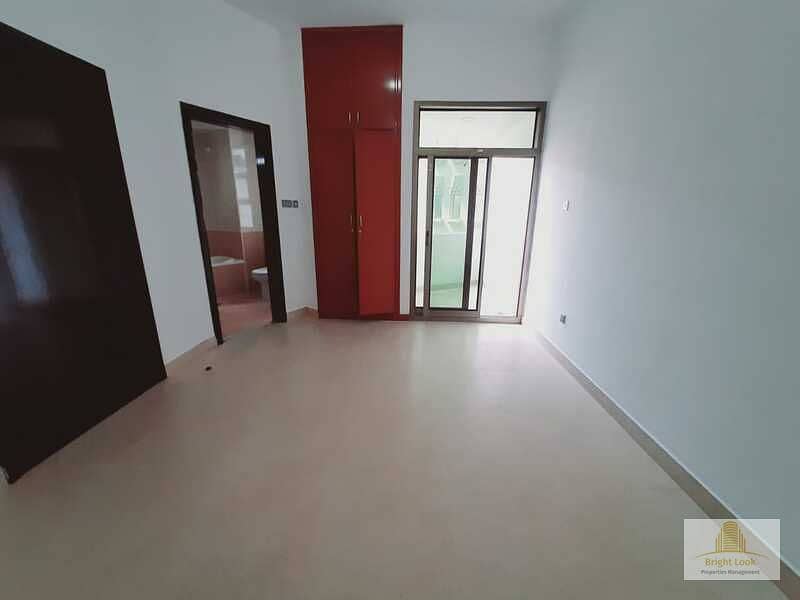 spacious 3 bedroom downtown in offer 62k located hamdan street spacious 3 bedroom downtown in offer 62k located hamdan street