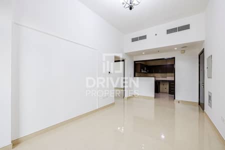 2 Bedroom Flat for Rent in Dubai Silicon Oasis (DSO), Dubai - Spacious & Bright Apt | Ready To Move In