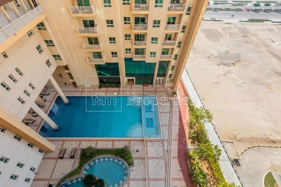 شقة في برج سنتوريون ريزيدنس ب،مساكن سنتوريون،مجمع دبي للاستثمار 1 غرفة 560000 درهم - 7947485