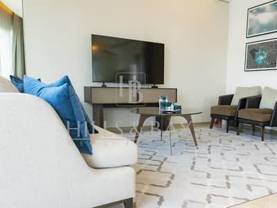 شقة 3 غرف نوم للايجار في مرسى خور دبي، دبي - شقة في العنوان هاربر بوينت خور دبي،مرسى خور دبي 3 غرف 350000 درهم - 8384674