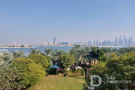 3 Bedroom Flat for Sale in Palm Jumeirah, Dubai - Full Palm and Sea View | Private Beach | Vacant