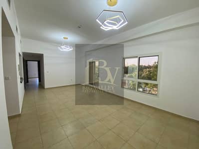 2 Bedroom Flat for Rent in Remraam, Dubai - 3 (2). jpeg