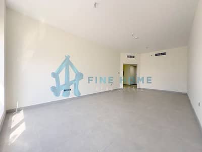 2 Bedroom Apartment for Rent in Rawdhat Abu Dhabi, Abu Dhabi - Amazing 2MBR apart w/Maids Room in Great Location