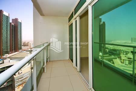 1 Bedroom Flat for Sale in Al Reem Island, Abu Dhabi - 1-bedroom-apartment-al-reem-island-marina-square-tala-tower-balcony-1. JPG