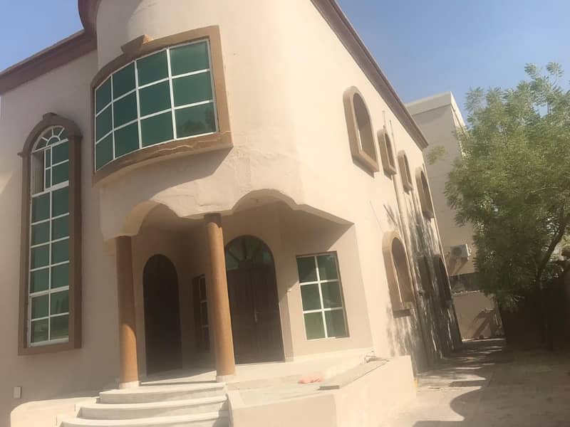 5 Bed/Hall Majlis Villa in Rawda Near Abaya Roundabout