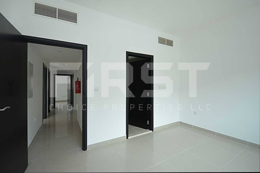 19 Internal Photo of 4 Bedroom Villa in Al Reef Villas Al Reef Abu Dhabi UAE  2858 sq (27). jpg