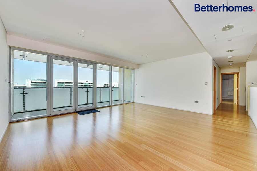 High Floor | Partial sea View | Great Price High Floor | Partial sea View | Great Price