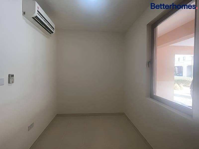 Stunning Community View | Fully renovated | Big Plot Stunning Community View | Fully renovated | Big Plot
