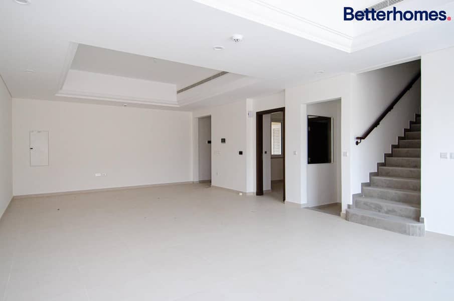 Green Space | Spacious | Vacant Green Space | Spacious | Vacant
