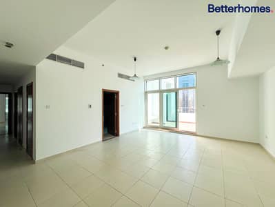 2 Bedroom Apartment for Rent in Dubai Marina, Dubai - Unfurnished | Vacant | High Floor | Large Terrace
