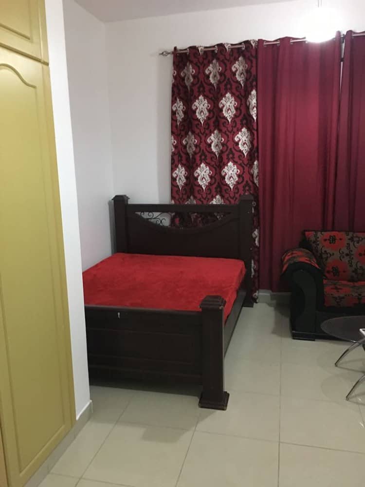spacious studio apartment rent only 20k spacious studio apartment rent only 20k