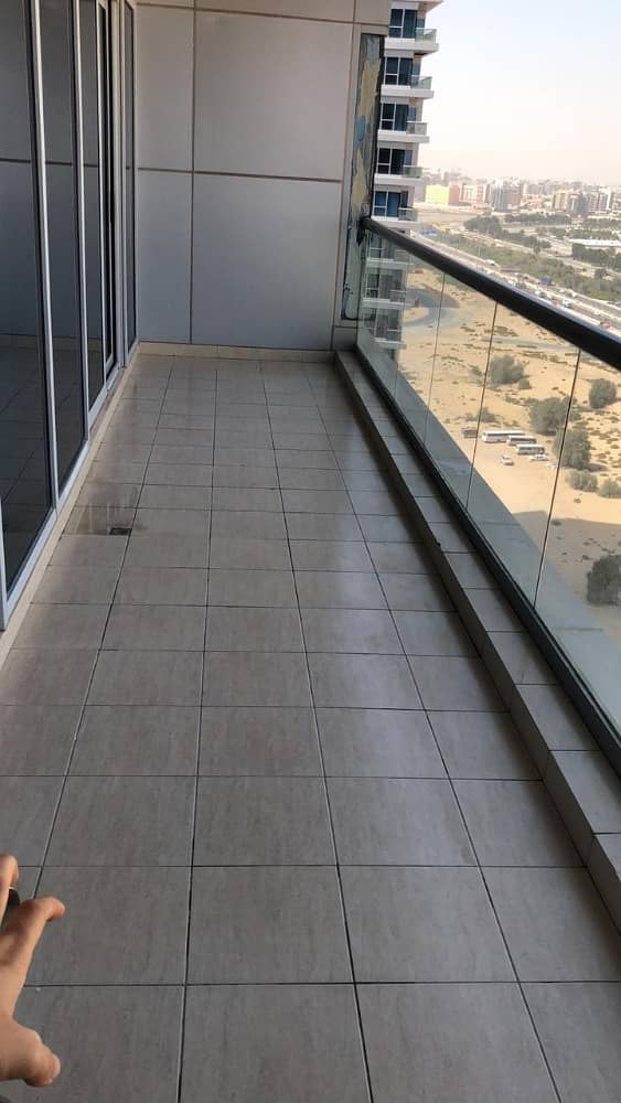 Large 2 BED | Al Ain Rd View | For Sale | in Sky Court | 700K Large 2 BED | Al Ain Rd View | For Sale | in Sky Court | 700K