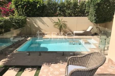 4 Bedroom Villa for Rent in The Lakes, Dubai - 4 Bedrooms - Deema 1 - Upgraded 4 Bed 4 Bedroom Villa for Rent in The Lakes, Dubai - 4 Bedrooms - Deema 1 - Upgraded 4 Bed