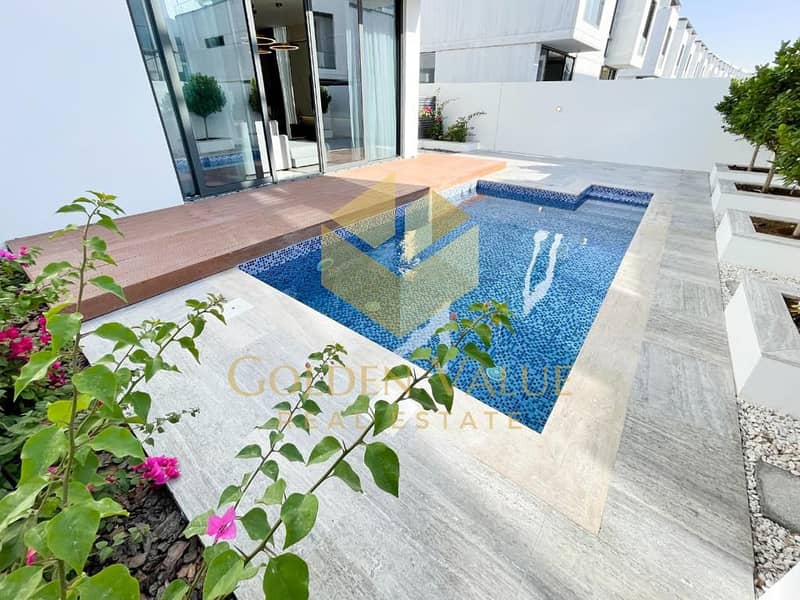 Soper Luxury Villa 4BR Plus Maid  | Fully Sea View| | Get now 20% discount |