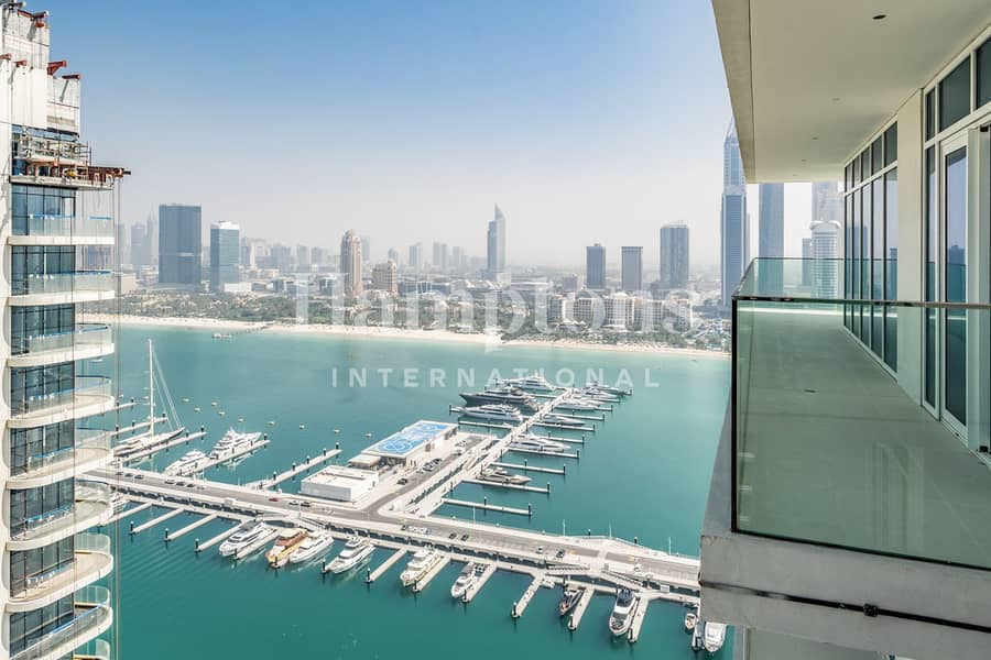 位于迪拜港，艾玛尔海滨社区，皇宫海滩公寓 1 卧室的公寓 2490000 AED - 8436631