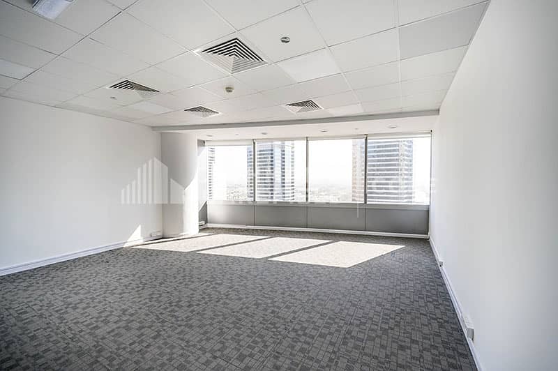 Fitted Office | Mid Floor | Lake View
