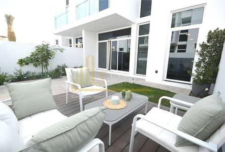 BEST DEAL ! 4 Bedroom's Semi - Detached House BEST DEAL ! 4 Bedroom's Semi - Detached House