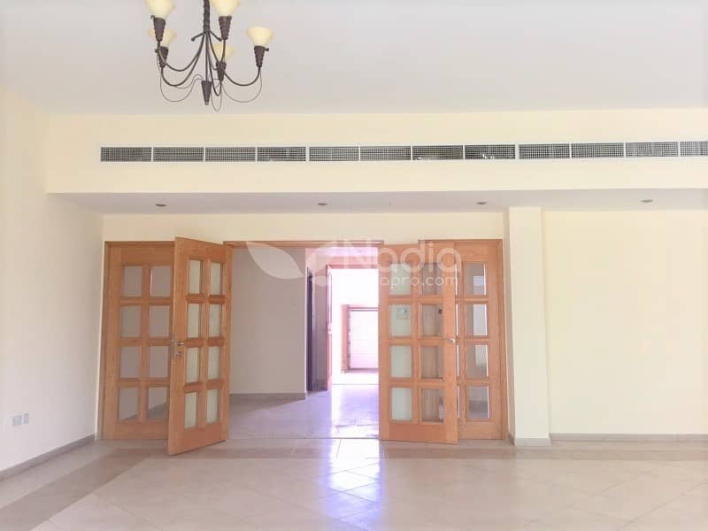 Two Storey 4 Bedroom + Maids Villa for Rent in  Jumeirah