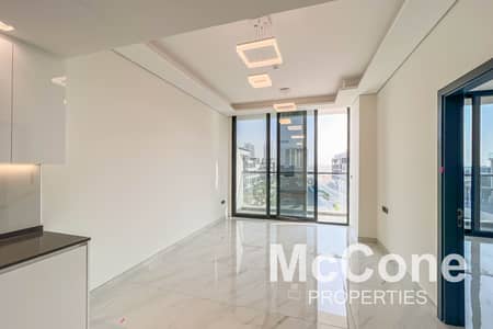 Brand New unit | Pool View | 2 cheques