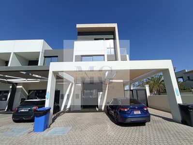 Amazing Deal / High Class Finishing / Spacious , Neat And Clean Villa / 5 Bedrooms Villa.