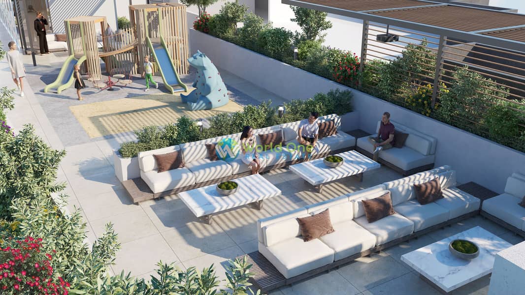 3 Kids Play Area and Sunken Lounge. jpg