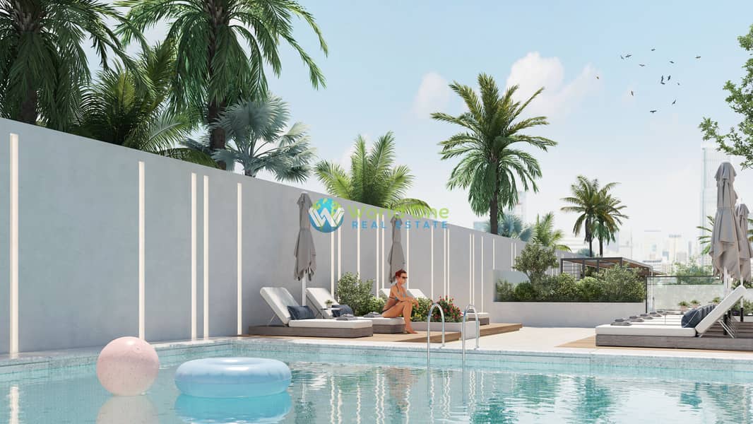 12 Sun Beds and Infinity Pool-01. jpg