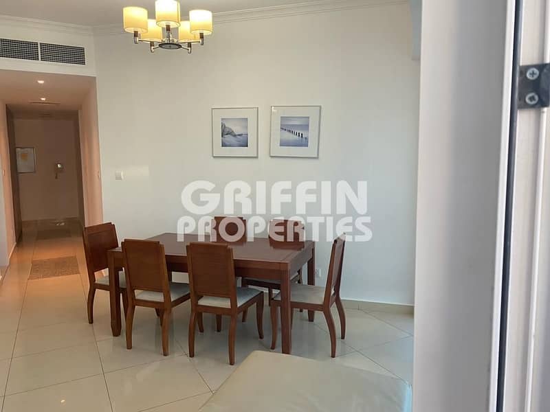 13 f702eaad-7ebd-4d3d-9d18-8caed2bd768f. jpg
