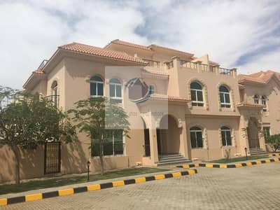 5 Bedroom Villa for Rent in Khalifa City, Abu Dhabi - Spacious villa l 5 Bedroom l back yard l Cover parking
