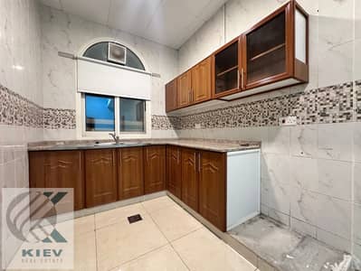 1 Bedroom Apartment for Rent in Between Two Bridges (Bain Al Jessrain), Abu Dhabi - Elegant-Proper kitchen | Free WiFi | Built-in wardrobe | parking 🅿️