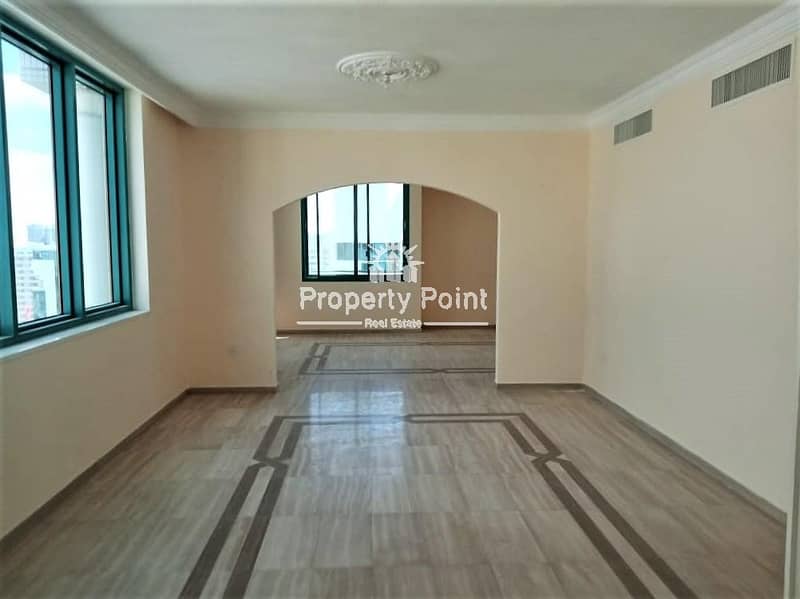 Very Nice 3 Bedroom /w Maids Room Apartment In Al Nasr Street