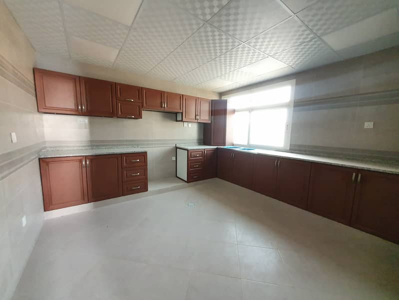 4Bedroom Townhouse Villa Available For Rent In Hoshi Sharjah