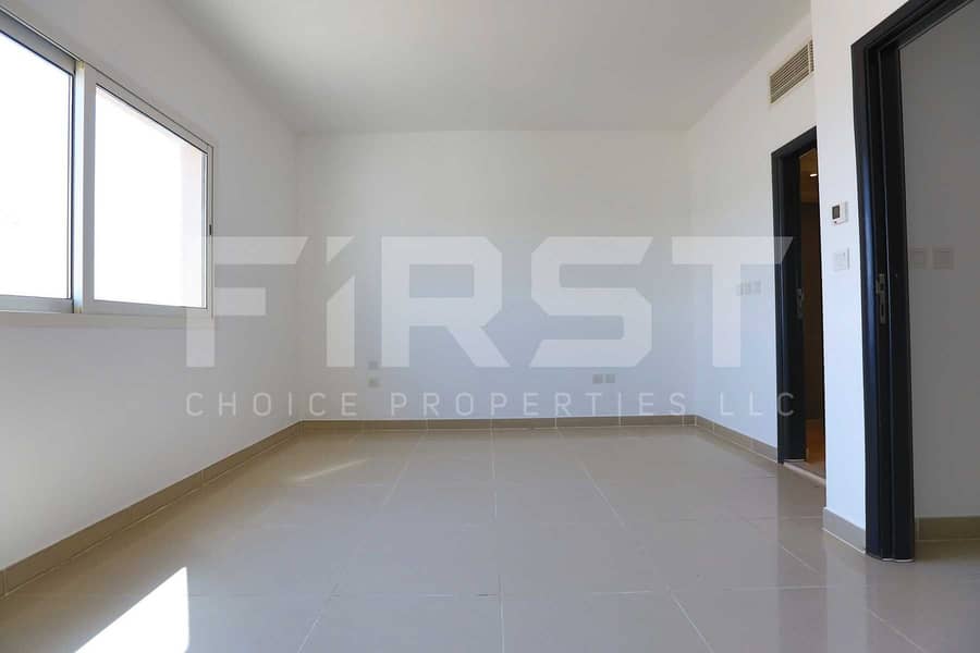 12 Internal Photo of 3 Bedroom Villa in Al Reef Abu Dhabi U. A. E (19). jpg