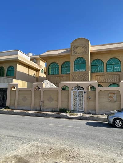 4 Bedroom Villa for Sale in Al Rifah, Sharjah - 458e79bc-85bd-4c40-a75f-db6c253c088d. jpg