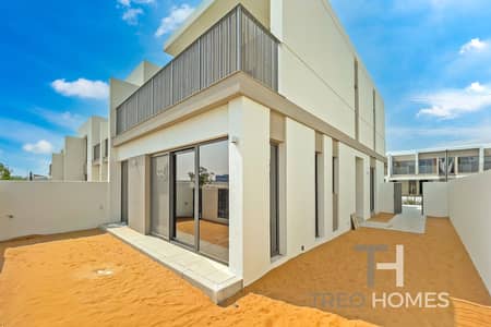 4 Bedroom Townhouse for Rent in Tilal Al Ghaf, Dubai - Corner Plot|Modern & Spacious|Lovely View