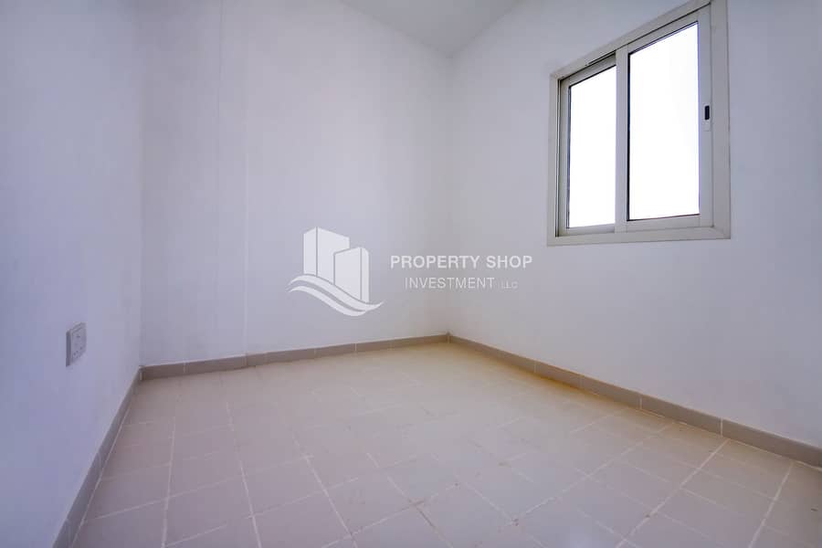4 3-bedroom-apartment-abu-dhabi-al-reef-downtown-maidsroom. JPG