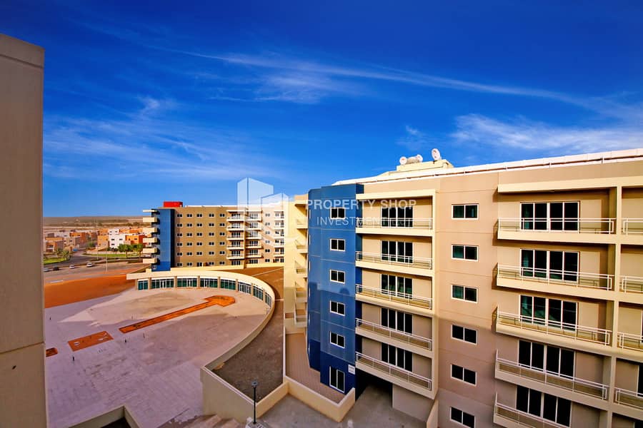 12 abu-dhabi-al-reef-downtown-community -18. JPG