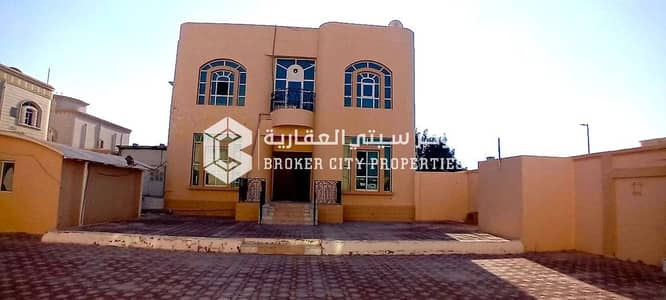 فيلا تجارية  للايجار في بني ياس، أبوظبي - IMG-20240111-WA0051. jpg