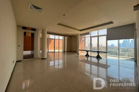 4 Bedroom Penthouse for Rent in Palm Jumeirah, Dubai - Penthouse | Sea View | Huge Terrace