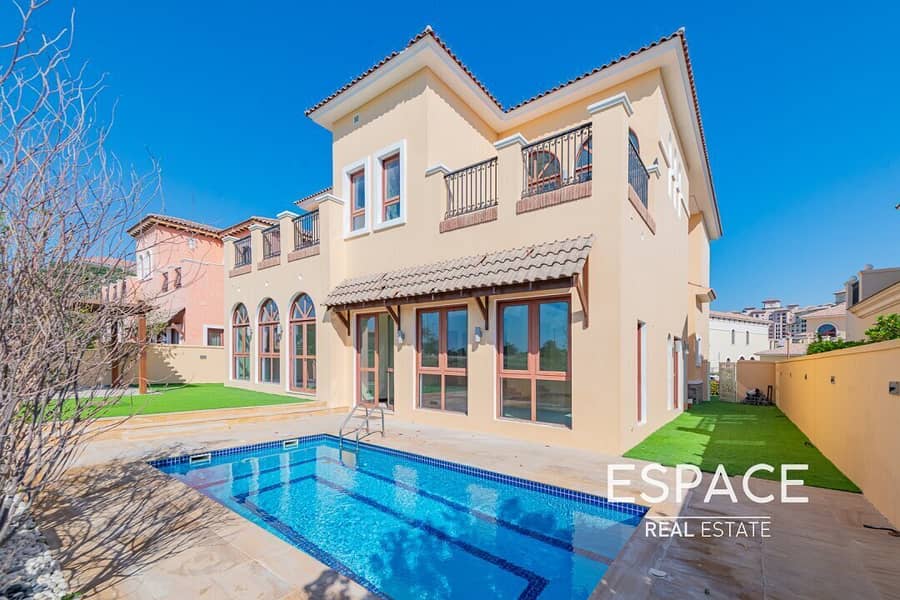 Pool & Golf Course View | Newly Renovated Pool & Golf Course View | Newly Renovated