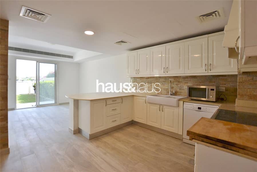 Exclusive | Fully Upgraded | Lake Views Exclusive | Fully Upgraded | Lake Views