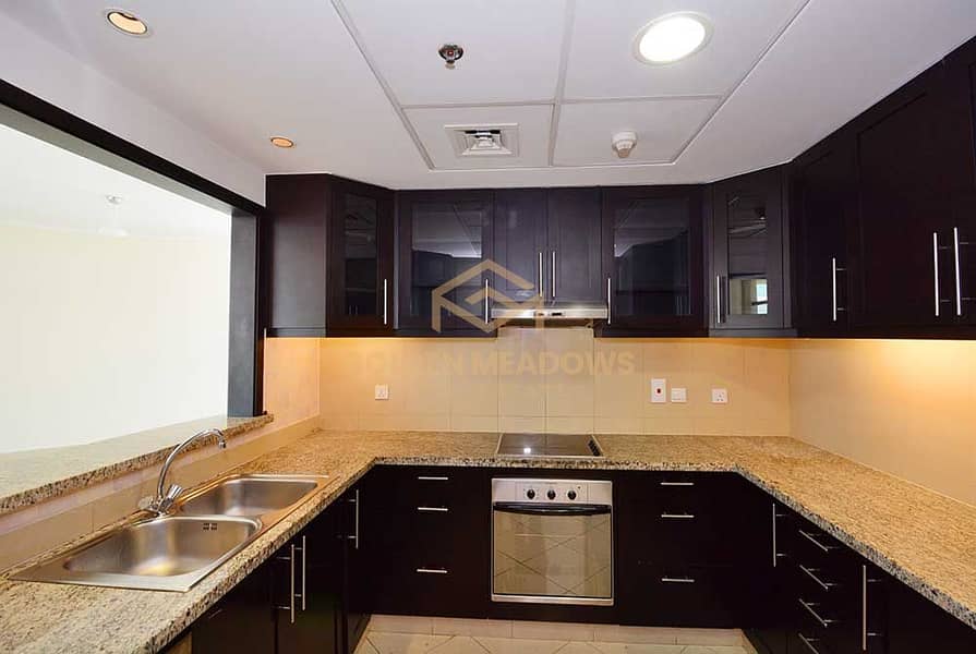 6 Kitchen-01. jpg