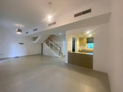 2 Bedroom Townhouse for Sale in Al Ghadeer, Abu Dhabi - Single Row  | Maids and Study Room | Tenanted