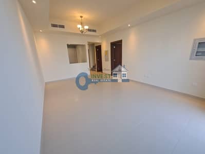 Brand New  Luxury  Four Bedroom Townhouse +Maid  Room  190k By 1 Chq