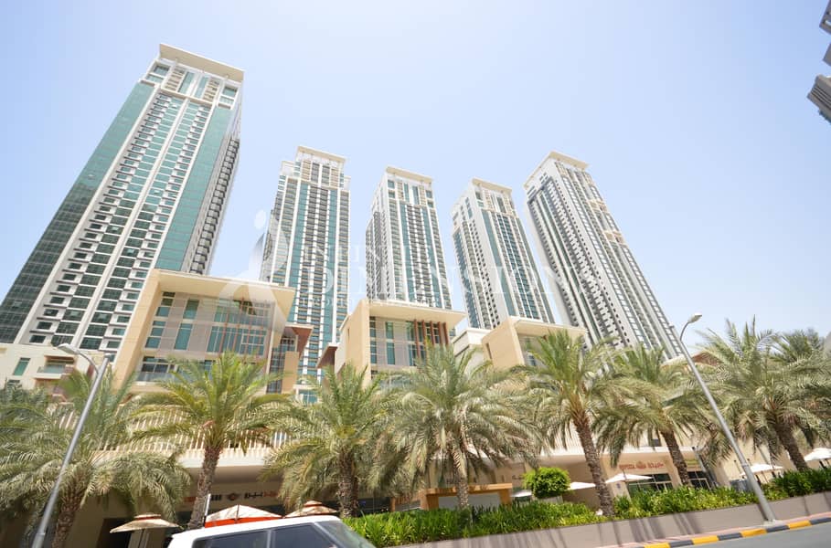 Very Nice and Bright 1 BR Apartment w/ Balcony for Rent in Al reem!