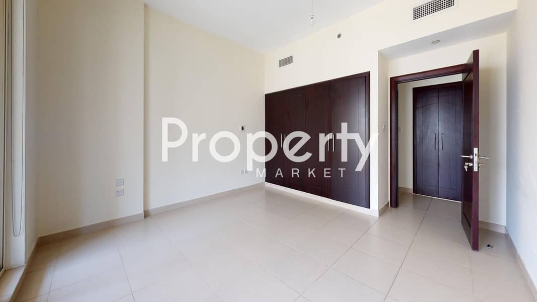 9 The-Views-Tanaro-1BR-Lobby. jpg